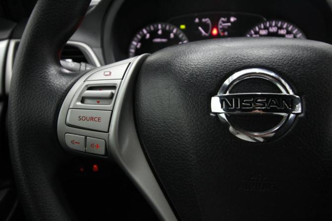 Nissan Sentra VII (B17) с пробегом 2016 года, цена 1 050 000 рублей, 66266 км, седан, Автокод Объявления