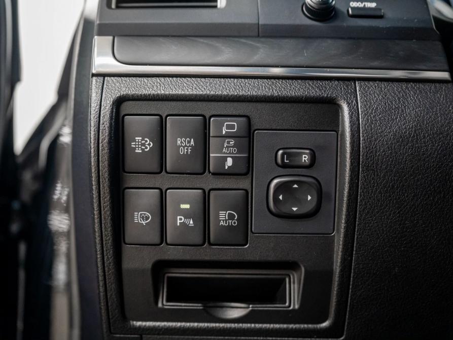 Toyota Land Cruiser 200 Series Рестайлинг 2 Красноярск  - изображение 17
