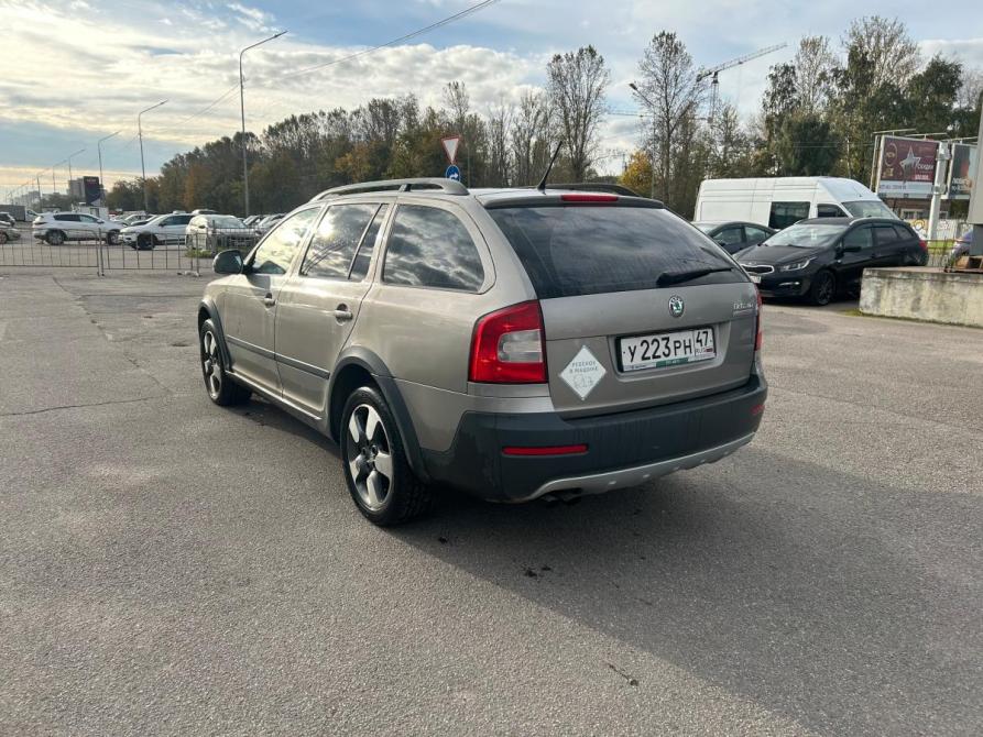 Skoda Octavia II (A5) Рестайлинг Санкт-Петербург  - изображение 2
