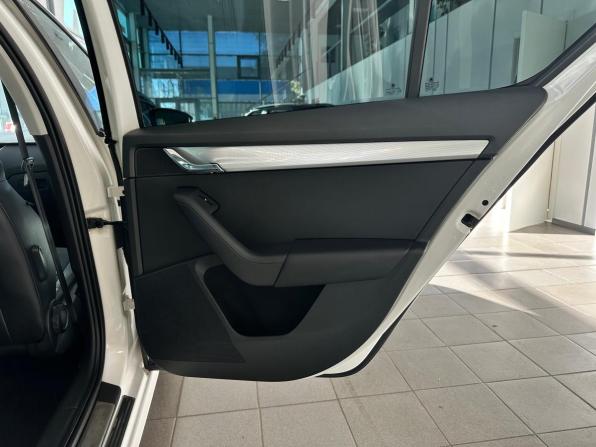 Skoda Octavia III (A7) с пробегом 2013 года, цена 1 222 000 рублей, 159103 км, лифтбек, Автокод Объявления