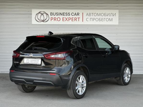 Nissan Qashqai II Рестайлинг с пробегом 2021 года, цена 2 195 000 рублей, 42369 км, внедорожник, Автокод Объявления