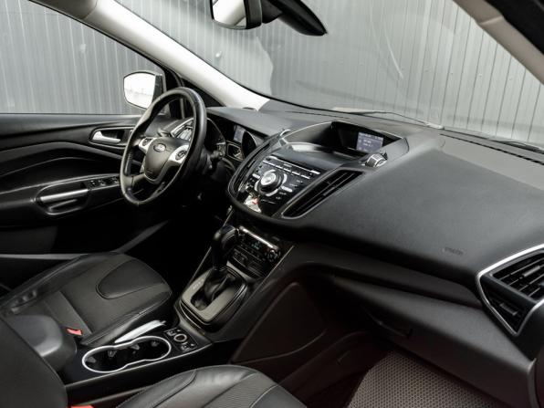 Ford Kuga II с пробегом 2015 года, цена 1 150 000 рублей, 239654 км, внедорожник, Автокод Объявления