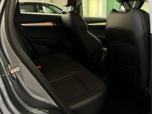 Skoda Karoq I с пробегом 2021 года, цена 2 500 000 рублей, 114530 км, внедорожник, Автокод Объявления