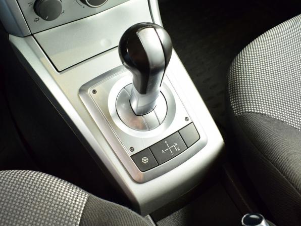 Opel Astra H Рестайлинг с пробегом 2011 года, цена 499 995 рублей, 220289 км, седан, Автокод Объявления