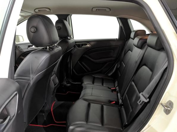 Mercedes-Benz B-Класс II (W246) с пробегом 2012 года, цена 1 325 000 рублей, 75976 км, хэтчбек, Автокод Объявления