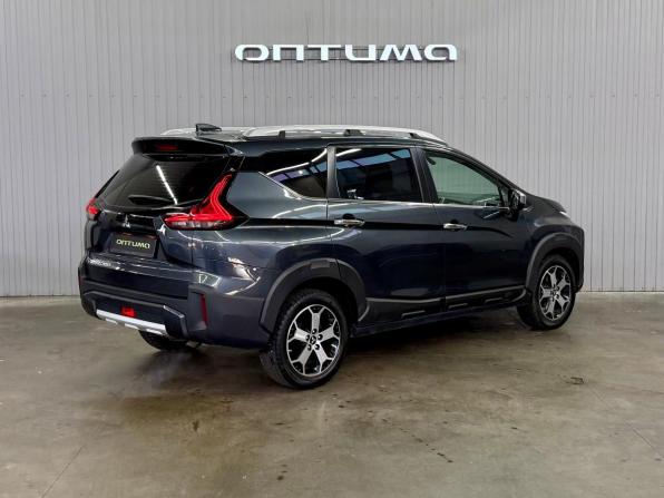 Mitsubishi Xpander I с пробегом 2022 года, цена 2 047 000 рублей, 52753 км, внедорожник, Автокод Объявления