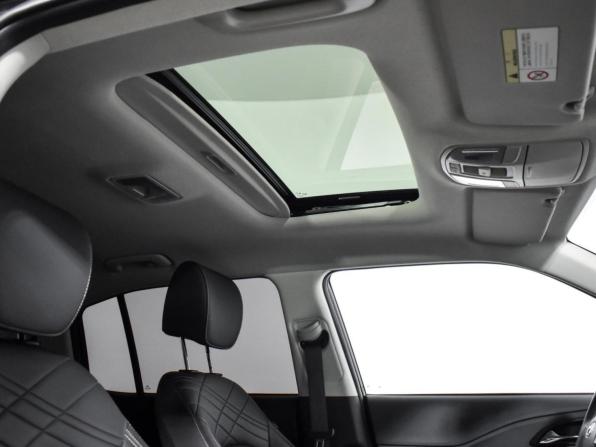 Hyundai ix35 II Рестайлинг с пробегом 2022 года, цена 2 399 000 рублей, 32356 км, внедорожник, Автокод Объявления