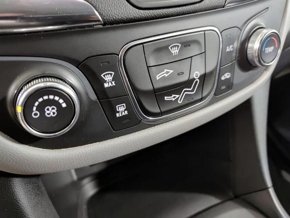 Chevrolet Equinox III с пробегом 2021 года, цена 1 610 000 рублей, 111193 км, внедорожник, Автокод Объявления