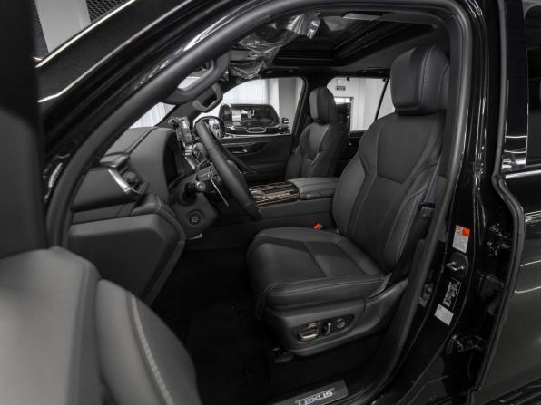 Lexus LX IV с пробегом 2025 года, цена 18 200 000 рублей, 5 км, внедорожник, Автокод Объявления