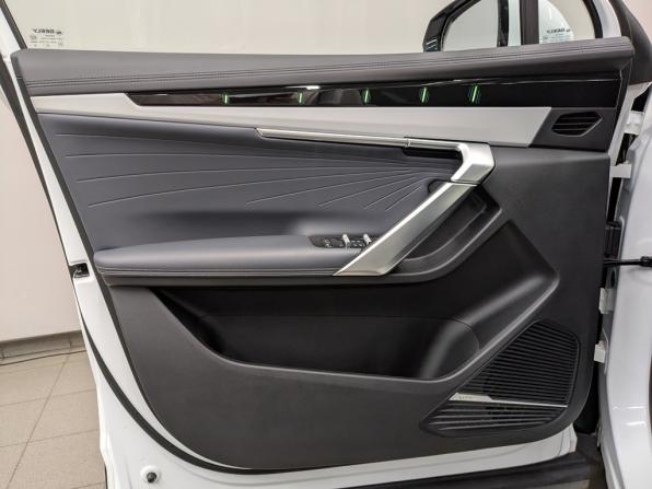 Geely Atlas II с пробегом 2024 года, цена 3 100 000 рублей, 7418 км, внедорожник, Автокод Объявления