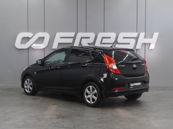 Hyundai Solaris I Рестайлинг с пробегом 2015 года, цена 1 009 000 рублей, 170921 км, седан, Автокод Объявления