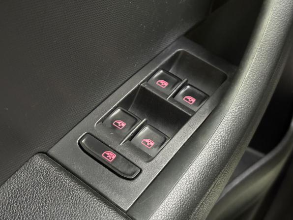Volkswagen Polo VI с пробегом 2021 года, цена 1 535 000 рублей, 133846 км, лифтбек, Автокод Объявления