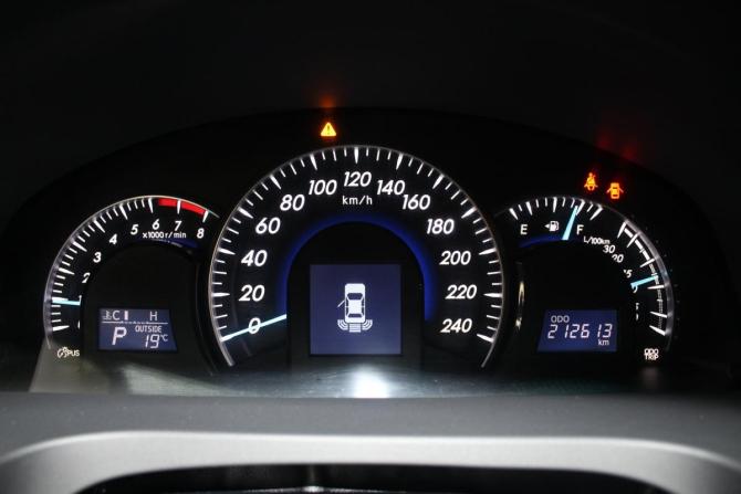 Toyota Camry VII (XV50) с пробегом 2013 года, цена 1 599 000 рублей, 212609 км, седан, Автокод Объявления