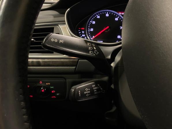 Audi A6 IV (C7) Рестайлинг с пробегом 2018 года, цена 1 990 000 рублей, 220819 км, седан, Автокод Объявления