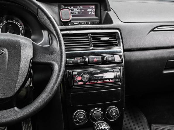 Lada (ВАЗ) Priora I Рестайлинг с пробегом 2014 года, цена 519 000 рублей, 256664 км, хэтчбек, Автокод Объявления