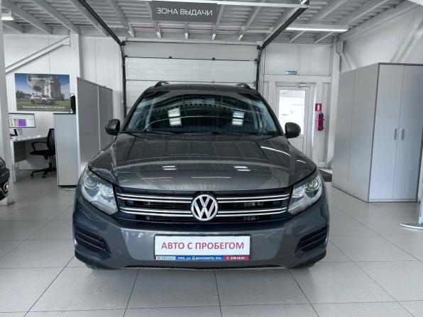Volkswagen Tiguan I Рестайлинг с пробегом 2018 года, цена 2 238 000 рублей, 240200 км, внедорожник, Автокод Объявления