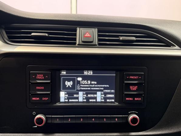 Kia Rio IV Рестайлинг с пробегом 2020 года, цена 1 750 000 рублей, 85740 км, хэтчбек, Автокод Объявления