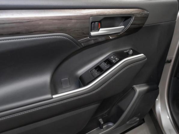 Toyota Highlander IV (XU70) с пробегом 2026 года, цена 5 750 000 рублей, 50 км, внедорожник, Автокод Объявления