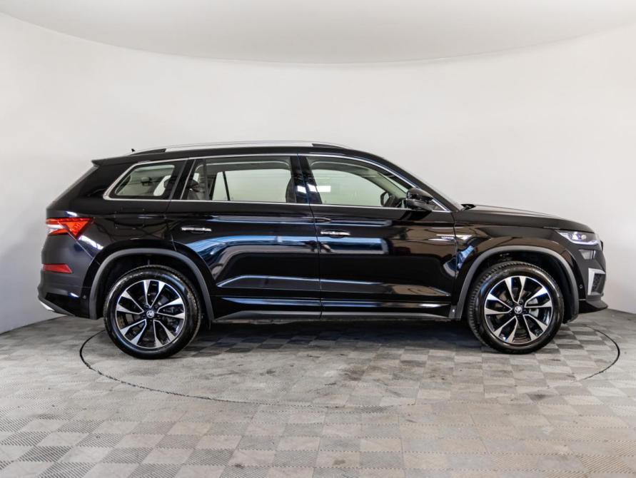 Skoda Kodiaq I Рестайлинг Санкт-Петербург  - изображение 4