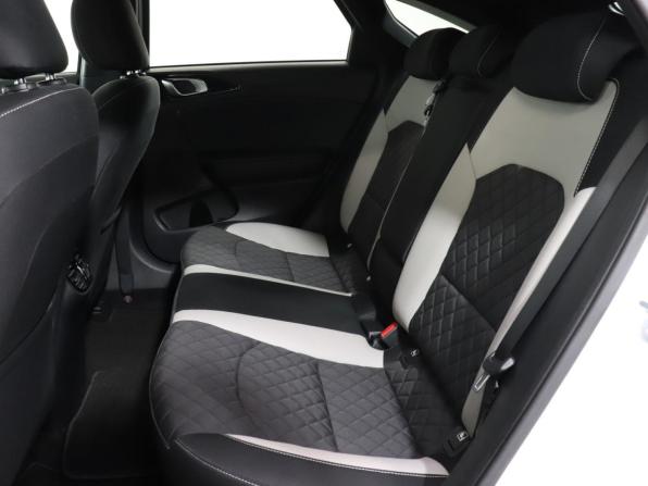 Kia Proceed I с пробегом 2019 года, цена 1 899 000 рублей, 96906 км, универсал, Автокод Объявления