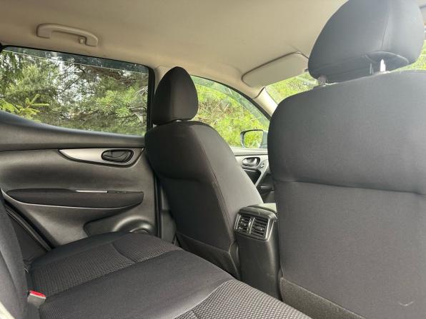 Nissan Qashqai II с пробегом 2015 года, цена 1 320 000 рублей, 133766 км, внедорожник, Автокод Объявления