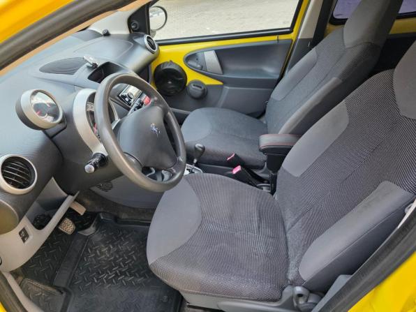 Peugeot 107 I с пробегом 2008 года, цена 425 000 рублей, 172402 км, хэтчбек, Автокод Объявления