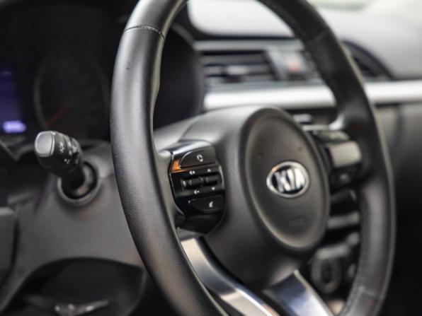 Kia Rio IV с пробегом 2017 года, цена 1 468 000 рублей, 90930 км, седан, Автокод Объявления