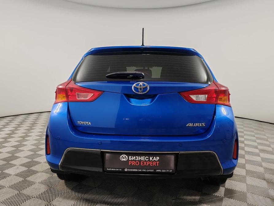 Toyota Auris II Курск  - изображение 6