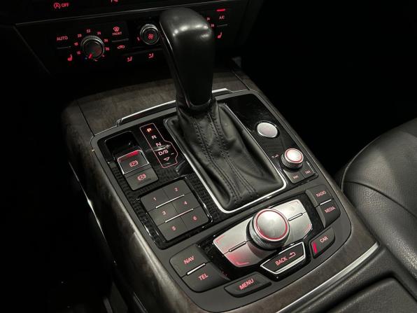 Audi A6 IV (C7) Рестайлинг с пробегом 2018 года, цена 1 899 000 рублей, 269967 км, седан, Автокод Объявления