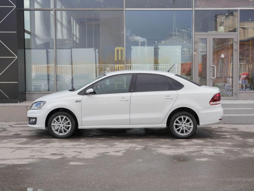 Volkswagen Polo V Рестайлинг Новосибирск  - изображение 8
