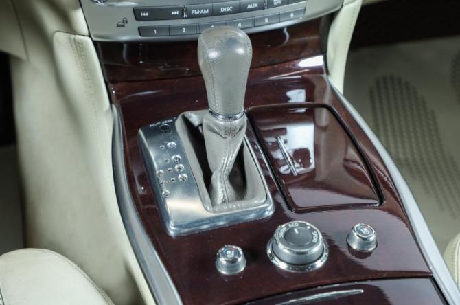 Infiniti M IV с пробегом 2013 года, цена 1 799 000 рублей, 279000 км, седан, Автокод Объявления