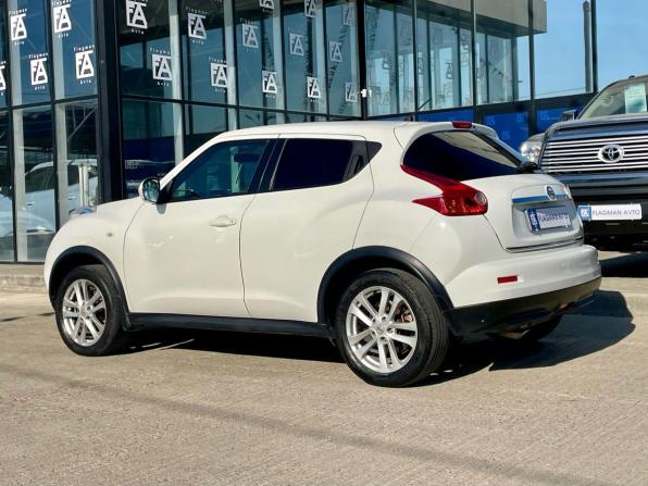 Nissan Juke I с пробегом 2011 года, цена 1 100 000 рублей, 203259 км, внедорожник, Автокод Объявления