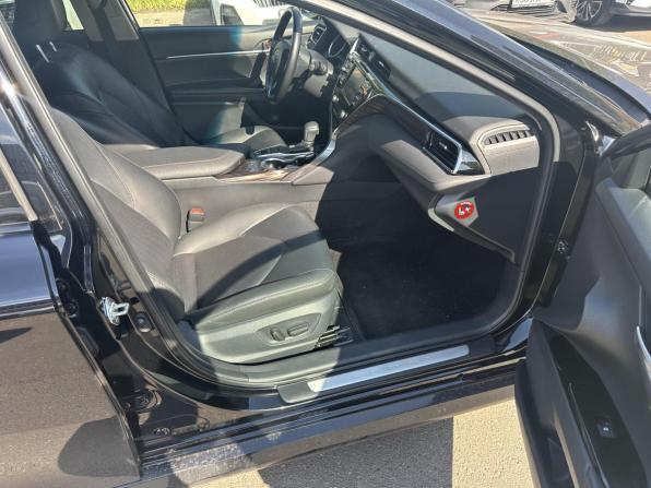 Toyota Camry VIII (XV70) с пробегом 2019 года, цена 2 735 000 рублей, 119445 км, седан, Автокод Объявления