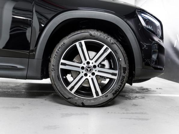 Новый Mercedes-Benz GLB I (X247) Рестайлинг 2025 года, цена 6 156 800 рублей, внедорожник, Автокод Объявления