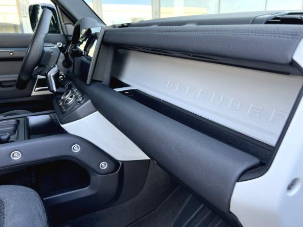 Land Rover Defender II с пробегом 2021 года, цена 6 450 000 рублей, 159509 км, внедорожник, Автокод Объявления