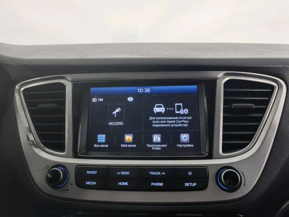 Hyundai Solaris II с пробегом 2019 года, цена 1 200 000 рублей, 131046 км, седан, Автокод Объявления