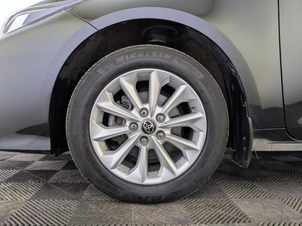 Toyota Corolla XII (E210) с пробегом 2020 года, цена 1 899 000 рублей, 76743 км, седан, Автокод Объявления