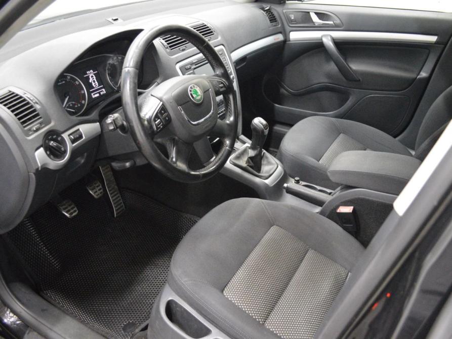 Skoda Octavia II (A5) Рестайлинг Санкт-Петербург  - изображение 10