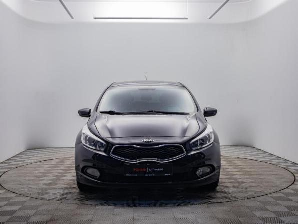 Kia Ceed II Рестайлинг с пробегом 2015 года, цена 1 080 000 рублей, 129432 км, хэтчбек, Автокод Объявления