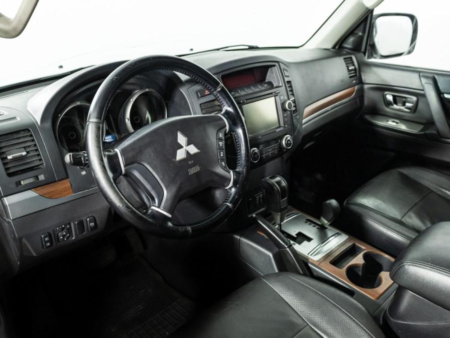 Mitsubishi Pajero IV Санкт-Петербург  - изображение 11