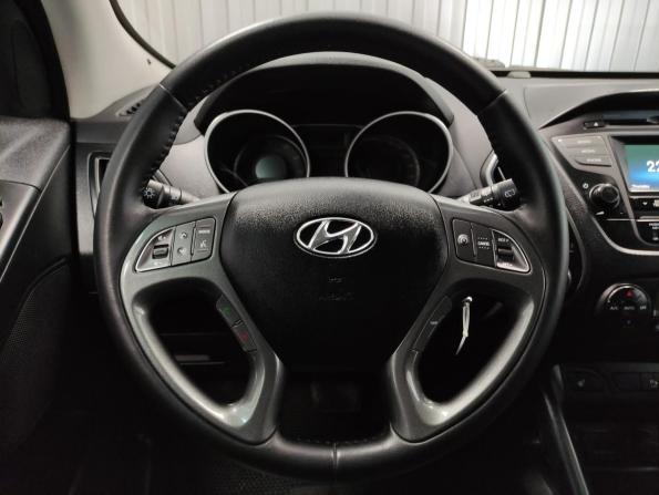Hyundai ix35 I Рестайлинг с пробегом 2013 года, цена 1 250 000 рублей, 158338 км, внедорожник, Автокод Объявления