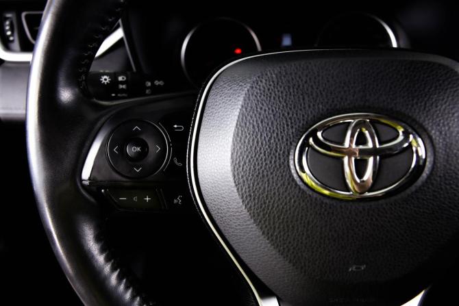 Toyota RAV4 V (XA50) с пробегом 2020 года, цена 2 859 000 рублей, 143000 км, внедорожник, Автокод Объявления