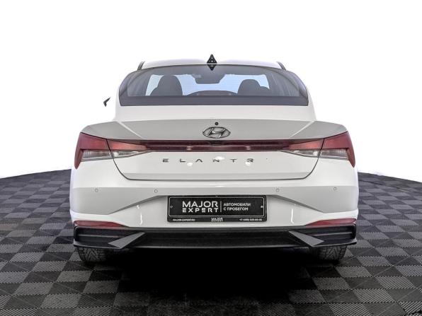 Hyundai Elantra VII (CN7) с пробегом 2021 года, цена 1 815 000 рублей, 117198 км, седан, Автокод Объявления