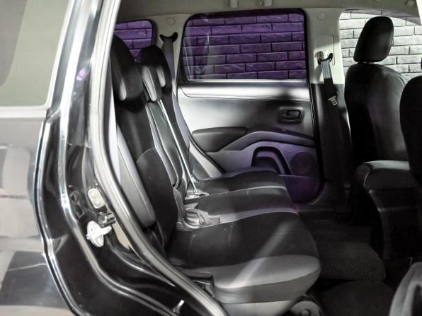 Mitsubishi Outlander II Рестайлинг с пробегом 2009 года, цена 980 000 рублей, 347784 км, внедорожник, Автокод Объявления