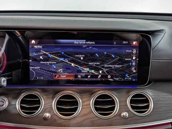 Mercedes-Benz E-Класс V (W213 S213 C238) Рестайлинг с пробегом 2021 года, цена 4 150 000 рублей, 70800 км, седан, Автокод Объявления