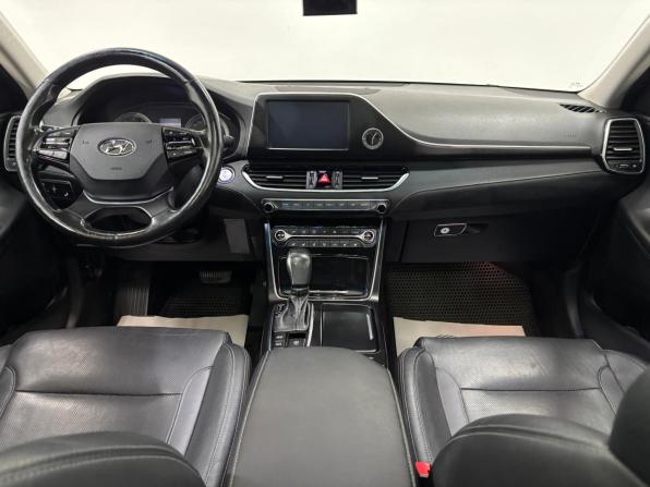 Hyundai Grandeur VI с пробегом 2017 года, цена 1 670 000 рублей, 166063 км, седан, Автокод Объявления