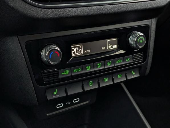 Skoda Rapid II с пробегом 2020 года, цена 1 495 000 рублей, 93423 км, лифтбек, Автокод Объявления
