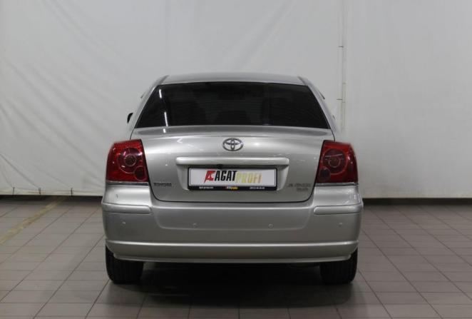 Toyota Avensis II с пробегом 2005 года, цена 660 000 рублей, 213444 км, седан, Автокод Объявления