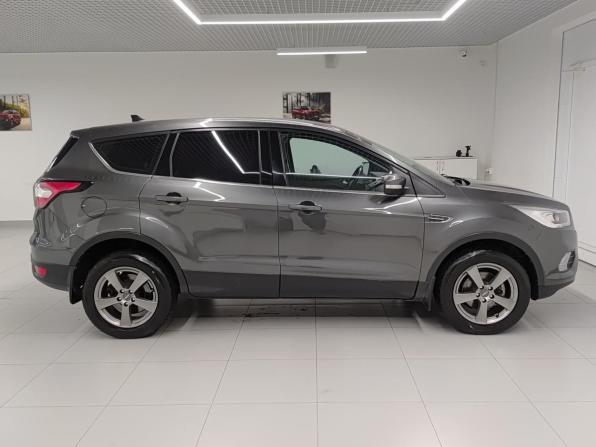 Ford Kuga II Рестайлинг с пробегом 2017 года, цена 1 790 000 рублей, 118906 км, внедорожник, Автокод Объявления