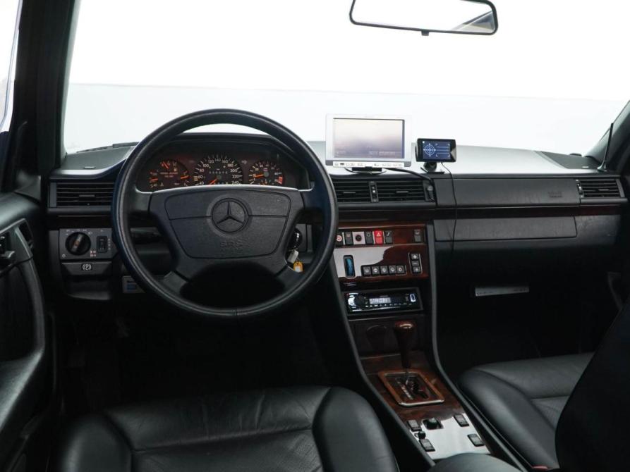 Mercedes-Benz E-Класс I (W124) Москва  - изображение 11